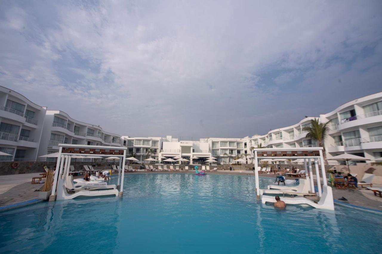 Vpx Hotel Asia Bagian luar foto